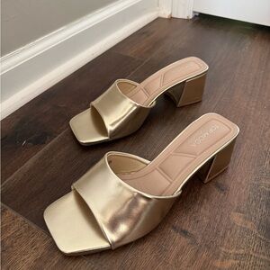 TOP Moda Metallic Gold Block Heel Sandals Mules
